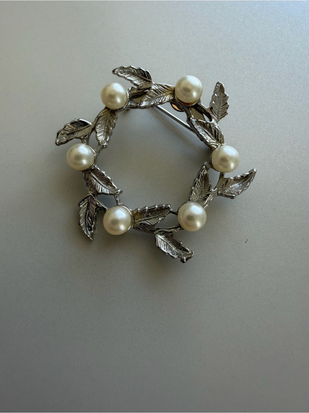 Vintage DFA Dubarry Fifth Avenue Leaf and Faux Pearl Wreath Brooch Silver Tone
